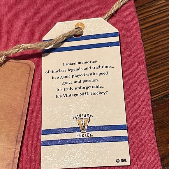 NWT Retro Brand Men’s Red New Jersey Devils Shirt Size S - Picture 5 of 8